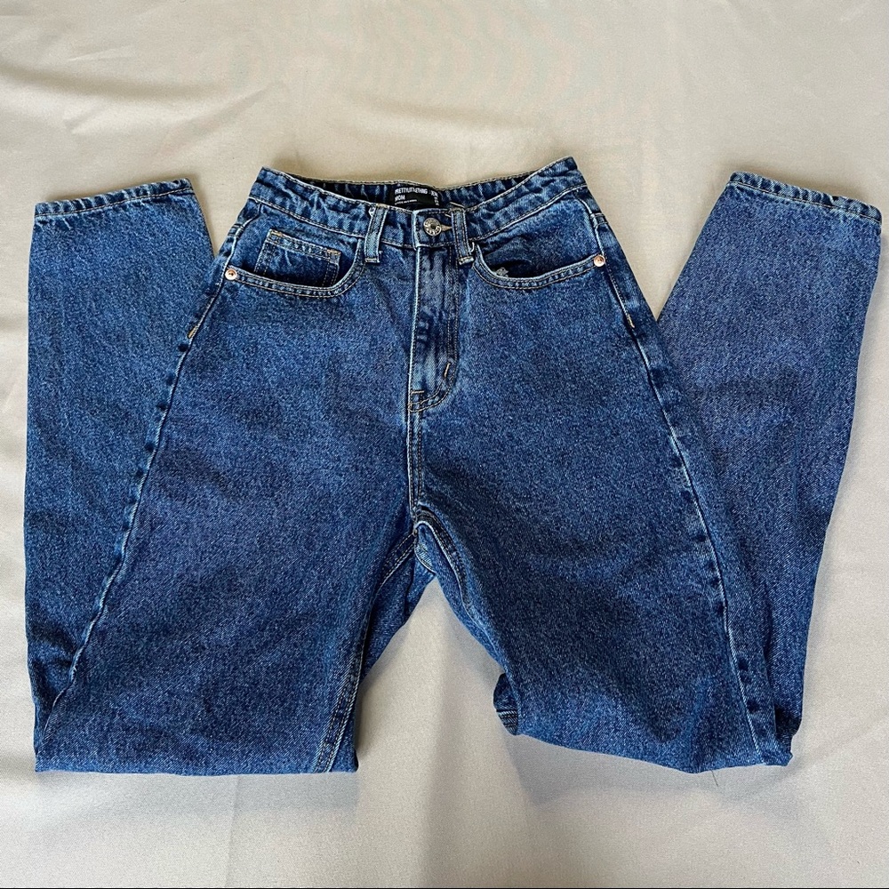 PrettyLittleThing Dark Blue Mom Jeans